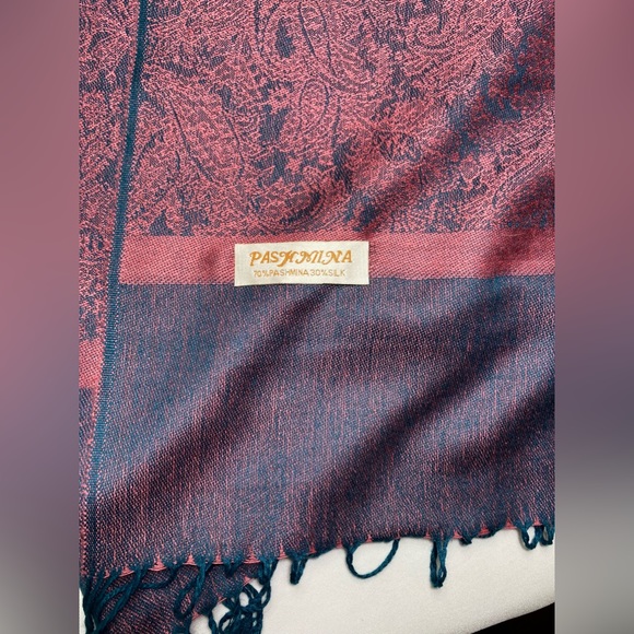 Silk Pashmina Wrap Scarf Pattern Layered Reversible Woven Pashmina  Stole - Picture 4 of 5